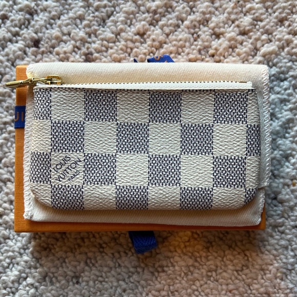 Louis Vuitton Damier Azur Key Coin Pouch Cles - Picture 9 of 15